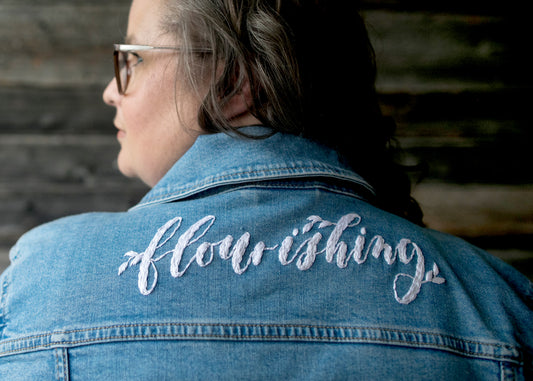 3XL "Flourishing" embroidered Levi's jean jacket