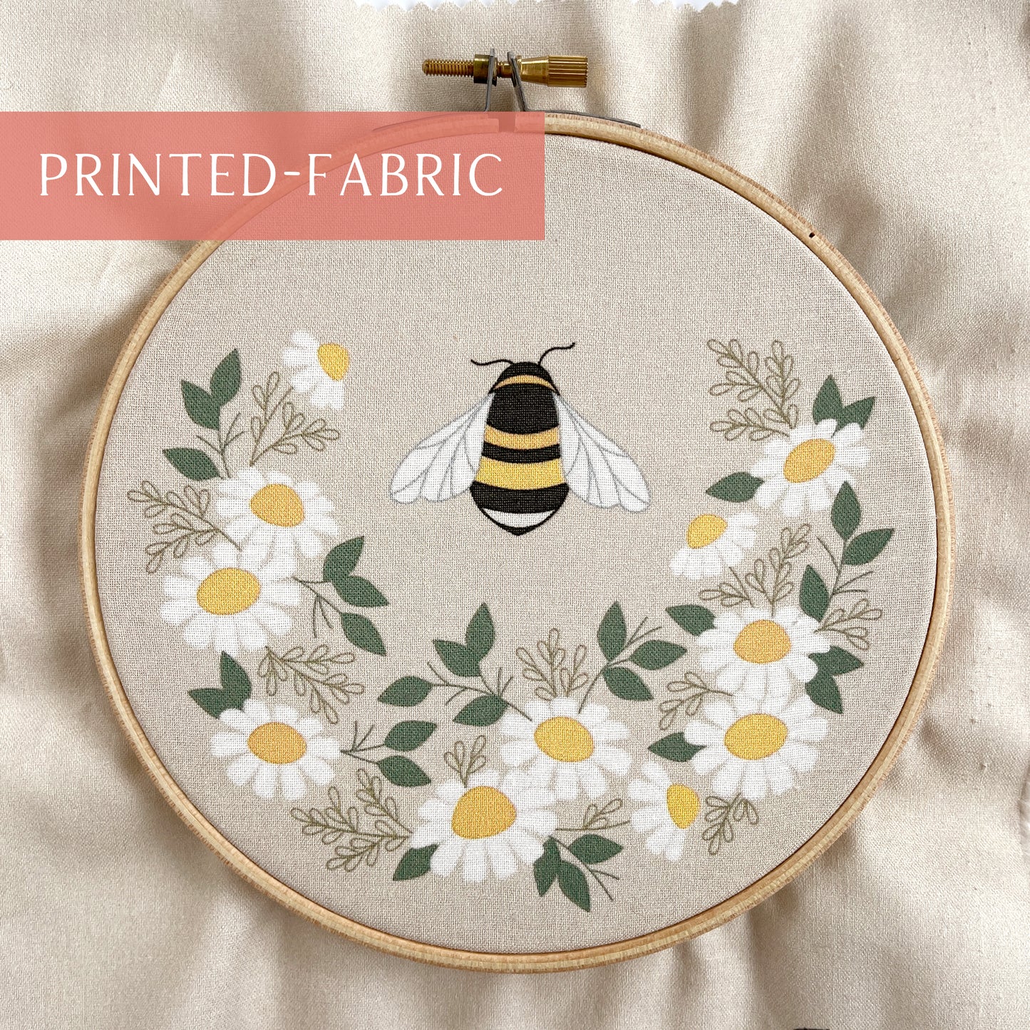 Bee & Daisies Printed Fabric - 6"